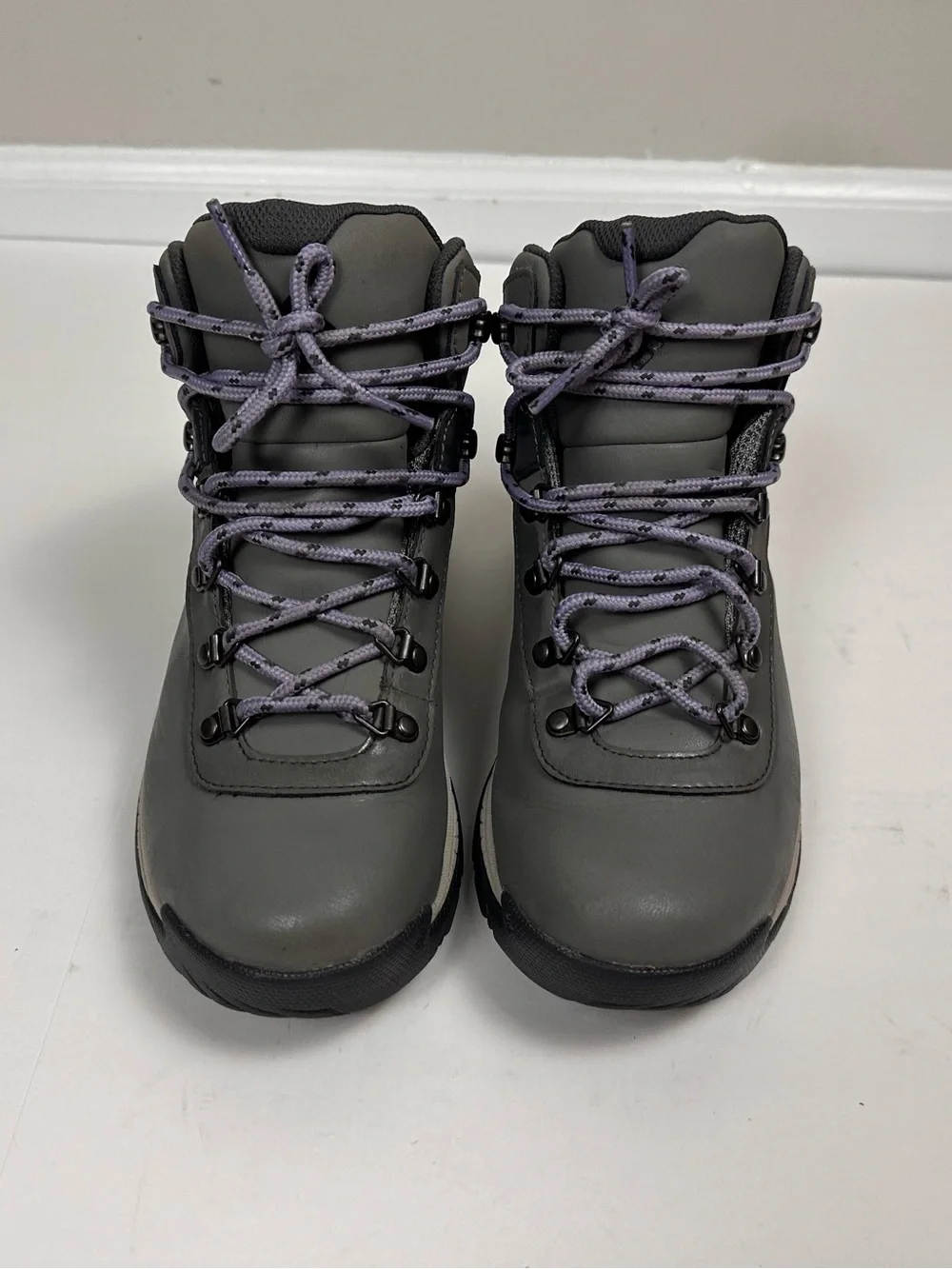 Columbia Yoncalla Mid Waterproof Hiking Boots Women’s 8.5 Gray Purple YL1090-008